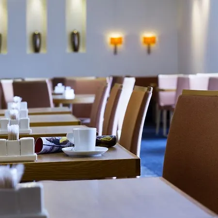 فندق Scandic