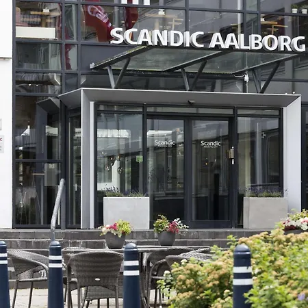Scandic 4*